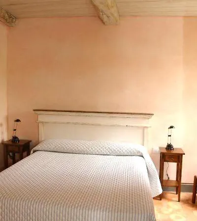 Sleeps 4 Pool Air Con Wifi 公寓